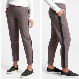 NEW Athleta Tan plaid Brooklyn ankle 7/8 pant